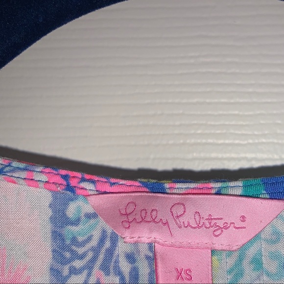 Lilly Pulitzer beach coverup - Picture 3 of 3